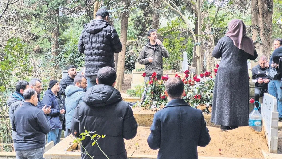 Ferdi Tayfur’un kabrine ziyaretçi akını